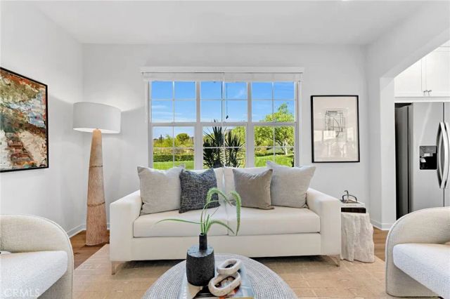 105 Elkhorn, Irvine, CA 92618