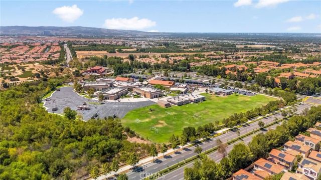 105 Elkhorn, Irvine, CA 92618