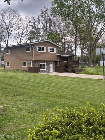 3532 Gary Drive, Mogadore, OH 44260