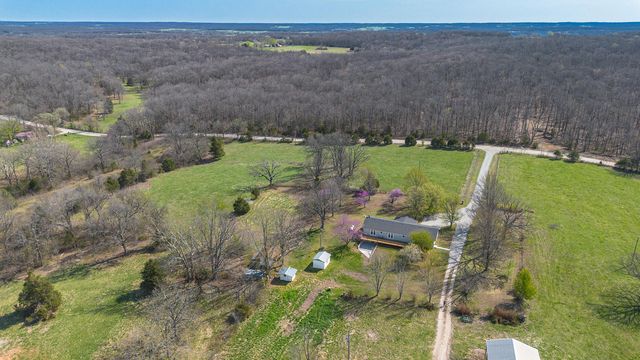 1397 Hospitality Road, Niangua, MO 65713