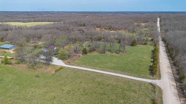 1397 Hospitality Road, Niangua, MO 65713