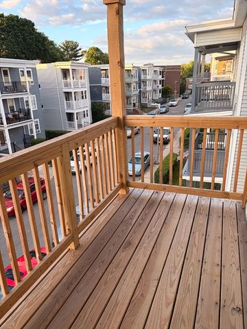 63 Whitten St 3, Boston, MA 02122