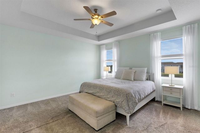 11610 WOODLEAF DRIVE, Lakewood Ranch, FL 34211