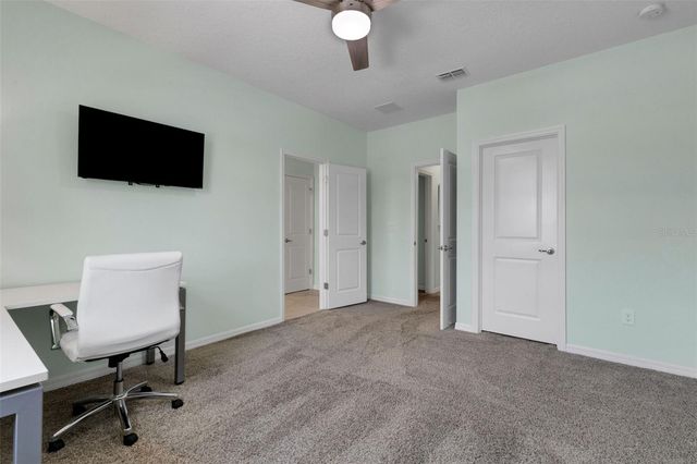 11610 WOODLEAF DRIVE, Lakewood Ranch, FL 34211