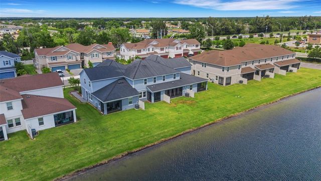 11610 WOODLEAF DRIVE, Lakewood Ranch, FL 34211