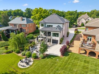 5207 Country Club Dr, Brentwood, TN 37027