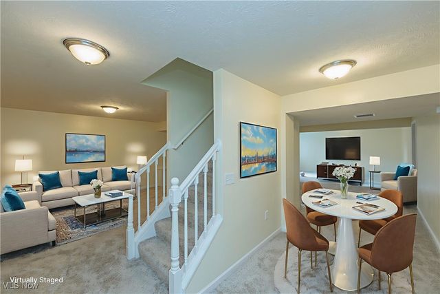 4186 Maidstone Lane, Medina, OH 44256