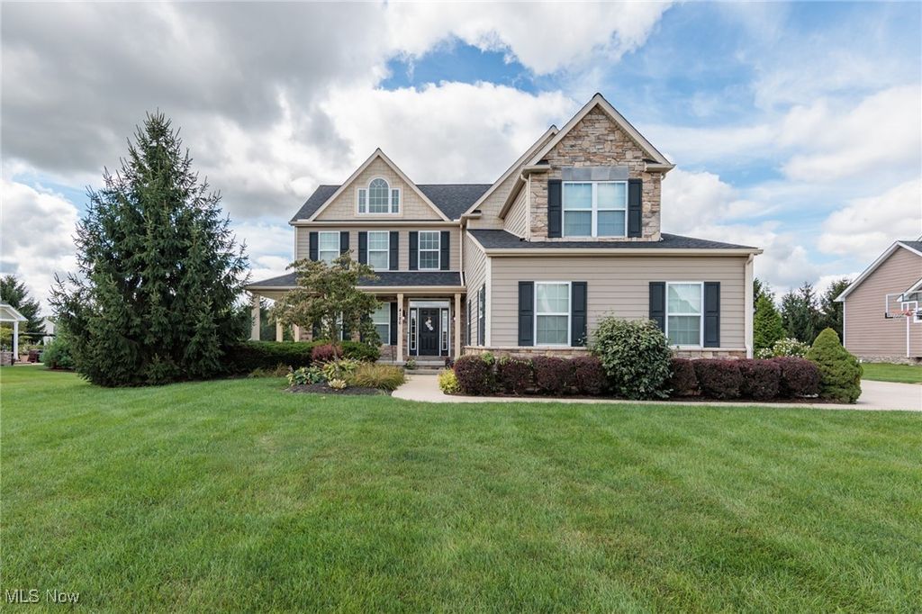 4186 Maidstone Lane, Medina, OH 44256