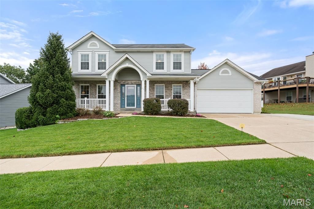 40 Kentucky Blue Ridge Court, St Charles, MO 63303
