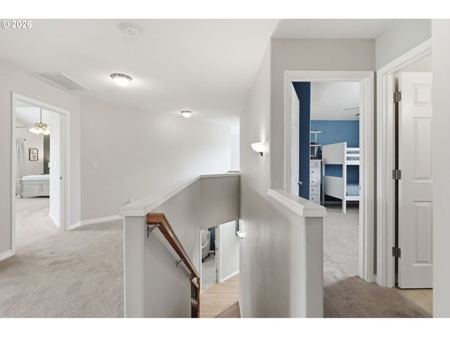 3306 N SOLSTICE Ln, Newberg, OR 97132