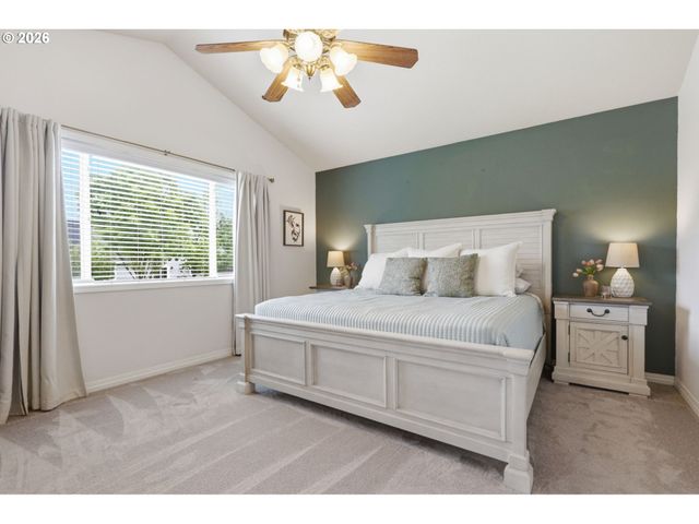 3306 N SOLSTICE Ln, Newberg, OR 97132