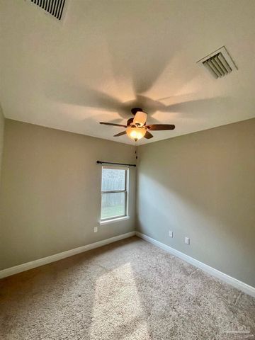 4632 Dupont Cir, Pace, FL 32571