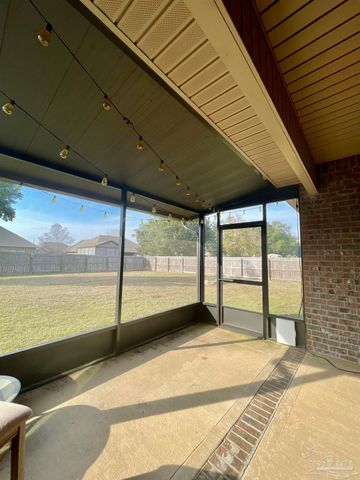 4632 Dupont Cir, Pace, FL 32571