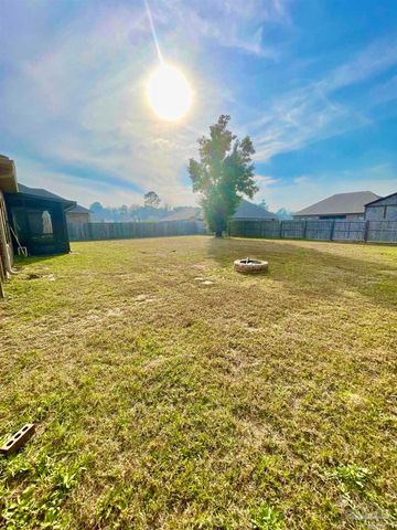 4632 Dupont Cir, Pace, FL 32571