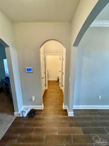 4632 Dupont Cir, Pace, FL 32571