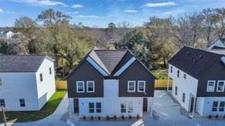5128 Clover Street B, Houston, TX 77033