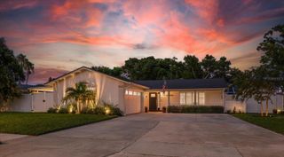 8843 117TH STREET, Seminole, FL 33772
