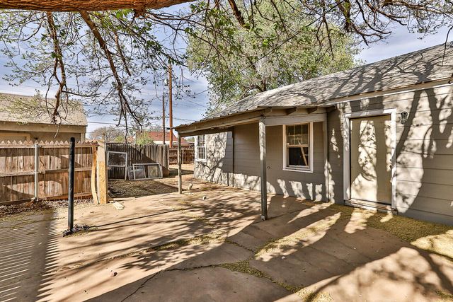 1914 25th Street, Lubbock, TX 79411
