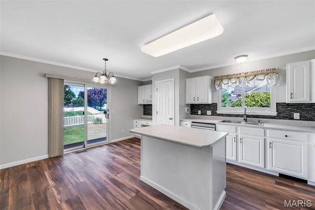 1290 Summer Lynne Drive, O'fallon, MO 63366