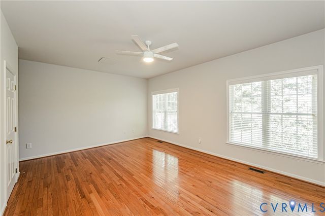 718 Green Vista Dr, Midlothian, VA 23836