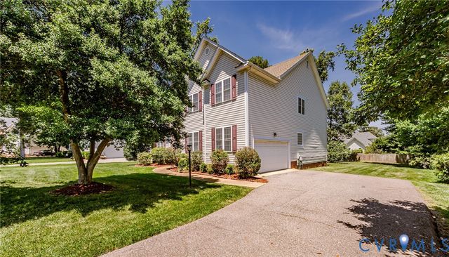 718 Green Vista Dr, Midlothian, VA 23836