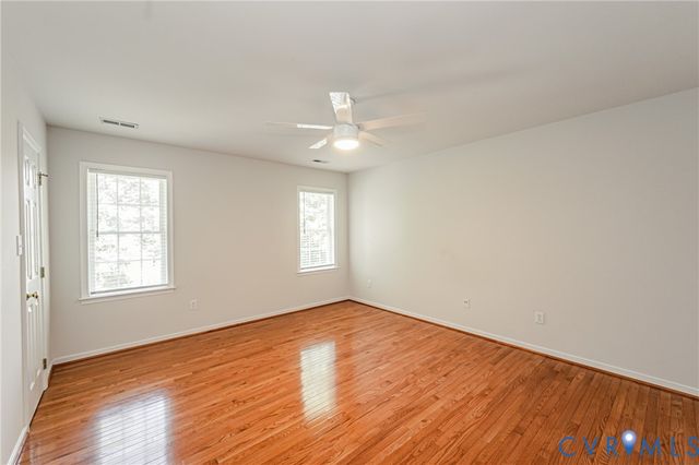 718 Green Vista Dr, Midlothian, VA 23836