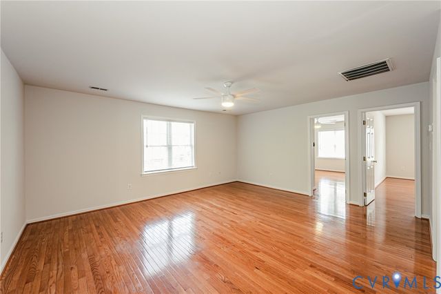 718 Green Vista Dr, Midlothian, VA 23836