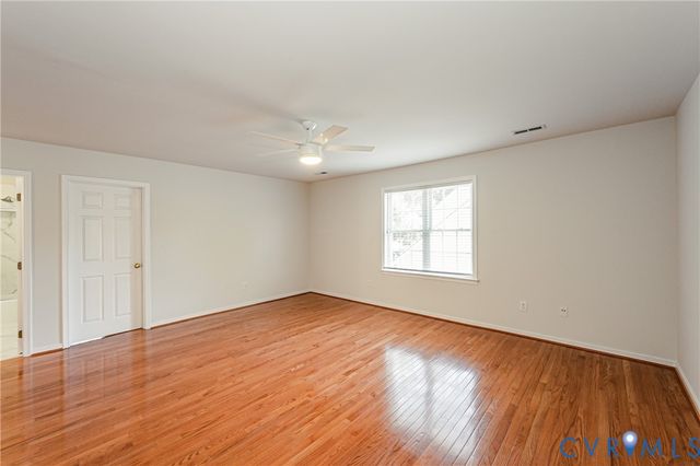 718 Green Vista Dr, Midlothian, VA 23836