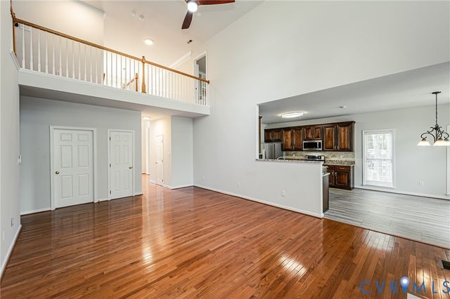 718 Green Vista Dr, Midlothian, VA 23836