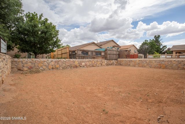 5124 Kensington Way, Las Cruces, NM 88012