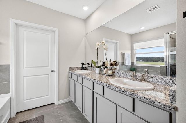 13793 WINEBERRY DRIVE, Dade City, FL 33525