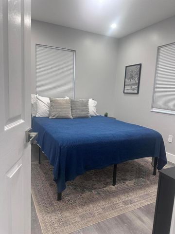 1016 State Street 1-2, West Palm Beach, FL 33407