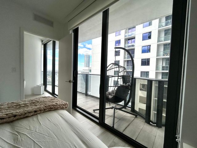 55 SW 9th Street 2508, Miami, FL 33130