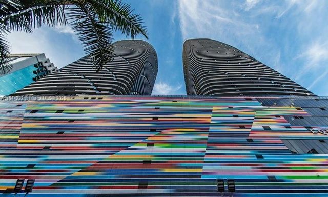 55 SW 9th Street 2508, Miami, FL 33130