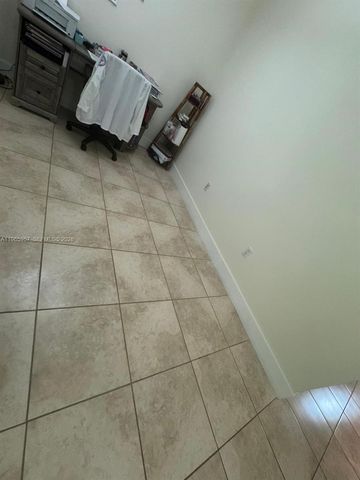 2681 N Flamingo Rd 2302S, Sunrise, FL 33323