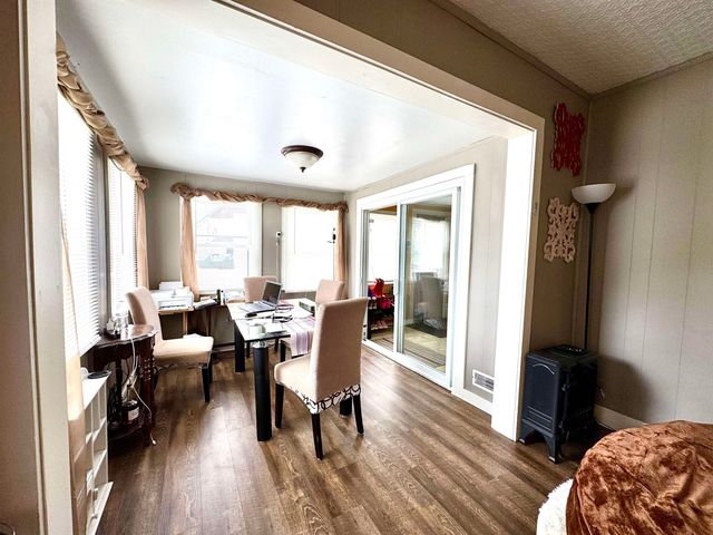 15 Park Street, Colebrook, NH 03576