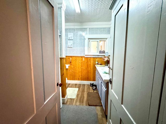 15 Park Street, Colebrook, NH 03576