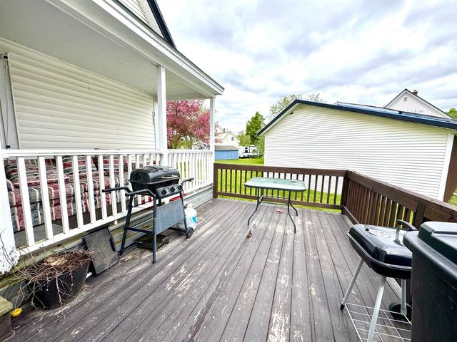 15 Park Street, Colebrook, NH 03576