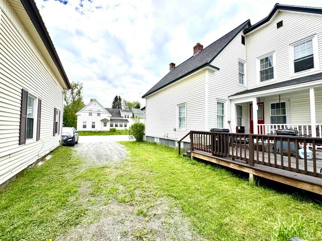 15 Park Street, Colebrook, NH 03576