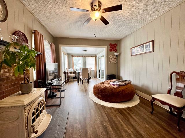 15 Park Street, Colebrook, NH 03576