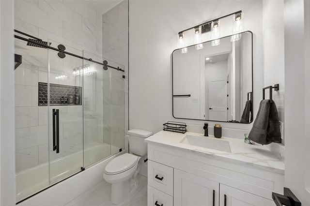 258 Pinerock Lane, Montgomery, TX 77356