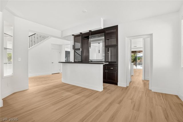 379 Autumn Hue Avenue, Las Vegas, NV 89123