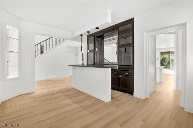 379 Autumn Hue Avenue, Las Vegas, NV 89123