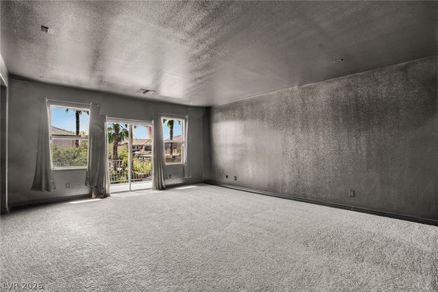 379 Autumn Hue Avenue, Las Vegas, NV 89123