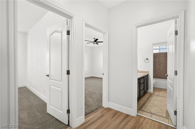 379 Autumn Hue Avenue, Las Vegas, NV 89123