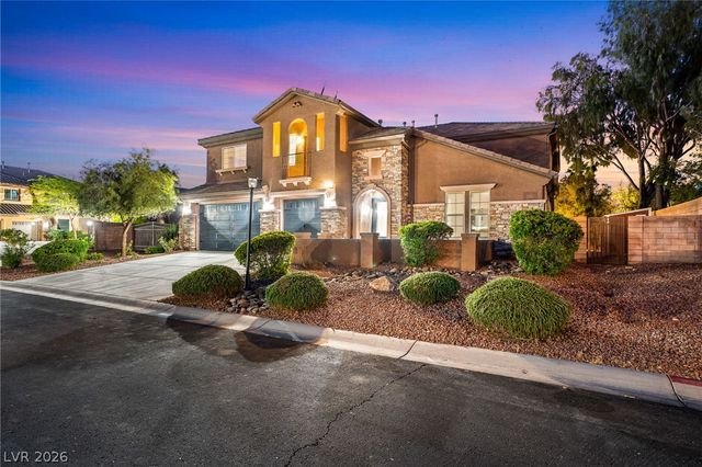 379 Autumn Hue Avenue, Las Vegas, NV 89123