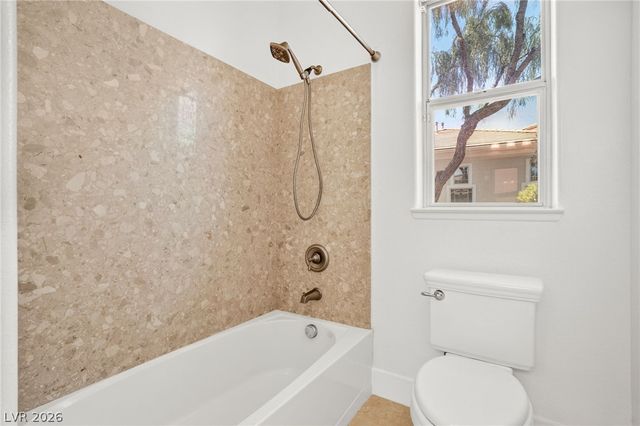 379 Autumn Hue Avenue, Las Vegas, NV 89123