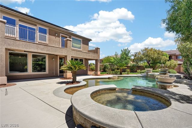 379 Autumn Hue Avenue, Las Vegas, NV 89123