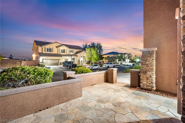 379 Autumn Hue Avenue, Las Vegas, NV 89123