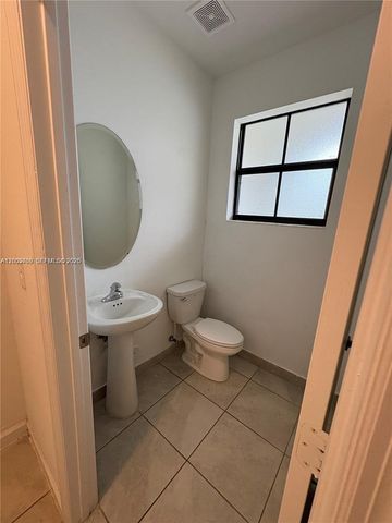 11858 SW 246th Ln, Homestead, FL 33032